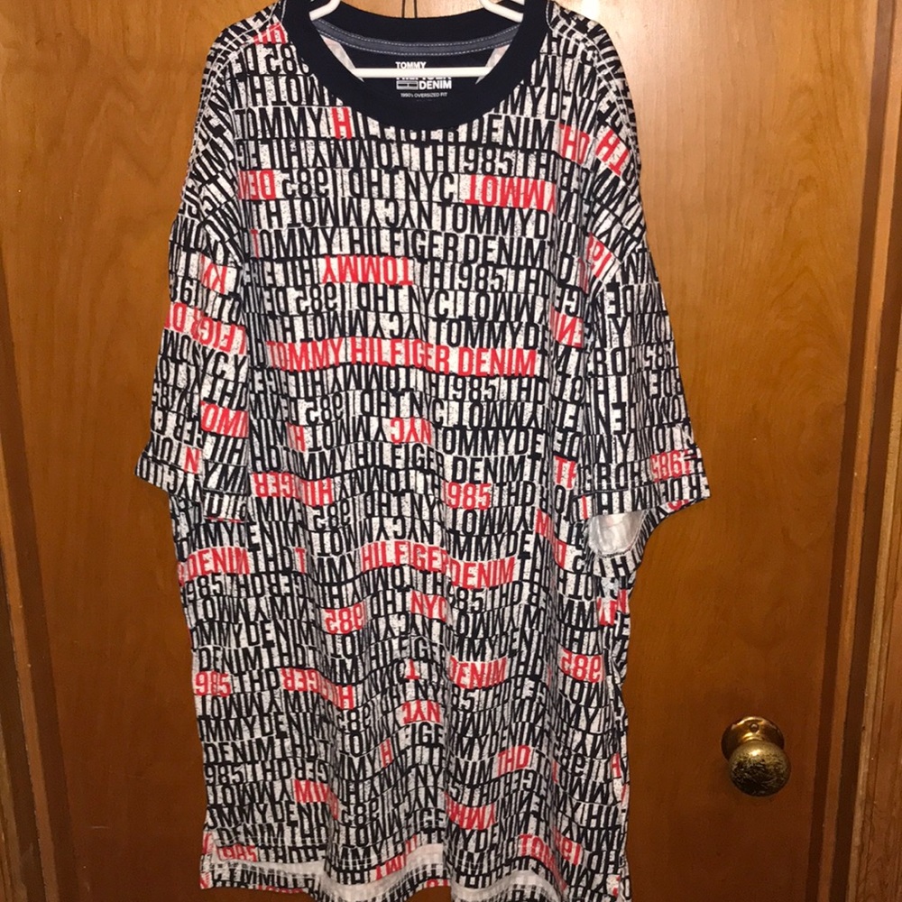 Tommy Hilfiger Elongated T-Shirt